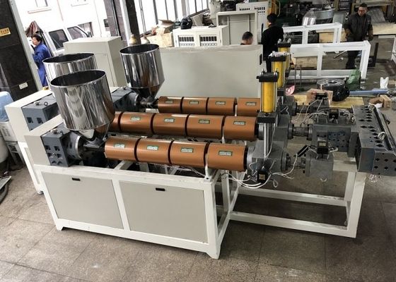 La comida automática de la máquina de la ampolla del Pvc se lleva la máquina disponible de la fabricación de cajas del almuerzo